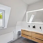 Harztraeume 2 - Fuer Familien & Freunde, 2 Schlafzimmer, Altstadtnah, Brockenbahnblick & Parkplatz * Wernigerode