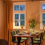 Harztraeume 2 - Fuer Familien & Freunde, 2 Schlafzimmer, Altstadtnah, Brockenbahnblick & Parkplatz Wernigerode