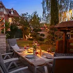 Apartman Harztraeume 2 - Fuer Familien & Freunde, 2 Schlafzimmer, Altstadtnah, Brockenbahnblick & Parkplatz *