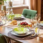 Harztraeume 2 - Fuer Familien & Freunde, 2 Schlafzimmer, Altstadtnah, Brockenbahnblick & Parkplatz Wernigerode