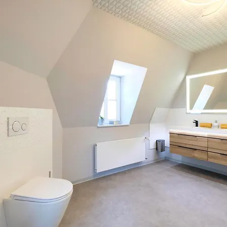 Harztraeume 2 - Fuer Familien & Freunde, 2 Schlafzimmer, Altstadtnah, Brockenbahnblick & Parkplatz Apartament *