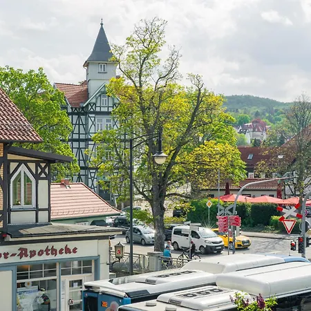 Harztraeume 2 - Fuer Familien & Freunde, 2 Schlafzimmer, Altstadtnah, Brockenbahnblick & Parkplatz Appartement *