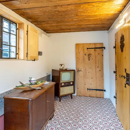 Harztraeume 2 - Fuer Familien & Freunde, 2 Schlafzimmer, Altstadtnah, Brockenbahnblick & Parkplatz *