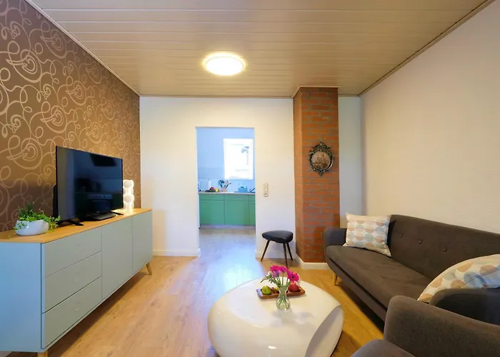 Harztraeume 2 - Fuer Familien & Freunde, 2 Schlafzimmer, Altstadtnah, Brockenbahnblick & Parkplatz * Wernigerode