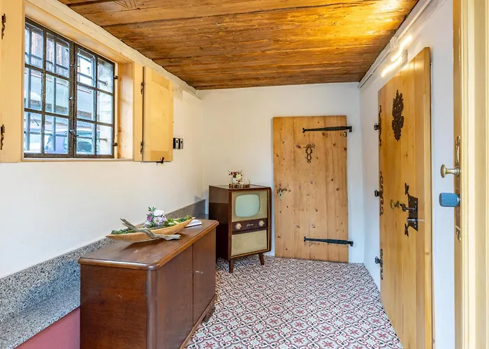 Harztraeume 2 - Fuer Familien & Freunde, 2 Schlafzimmer, Altstadtnah, Brockenbahnblick & Parkplatz *